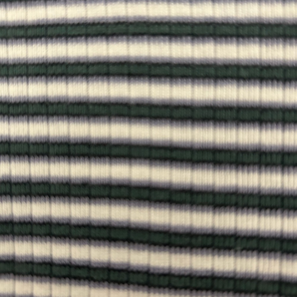 Levi’s Ribbed Button Tee - Picture 3 of 6